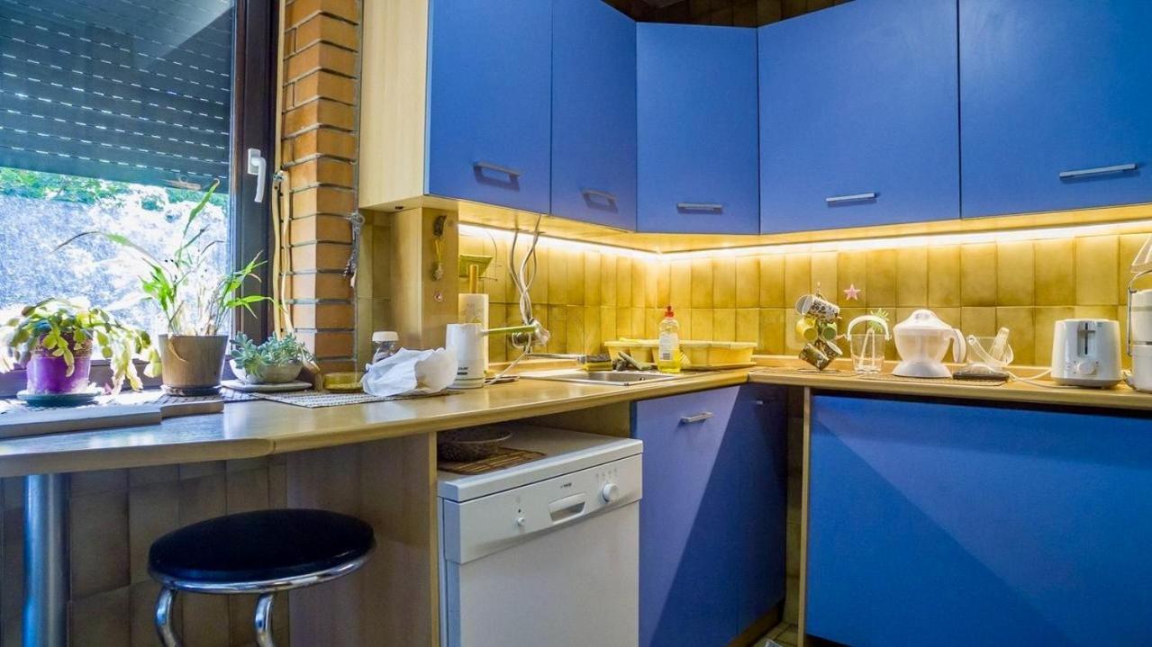 100 M2 Apartment In The Diplomatic Area Белград Экстерьер фото